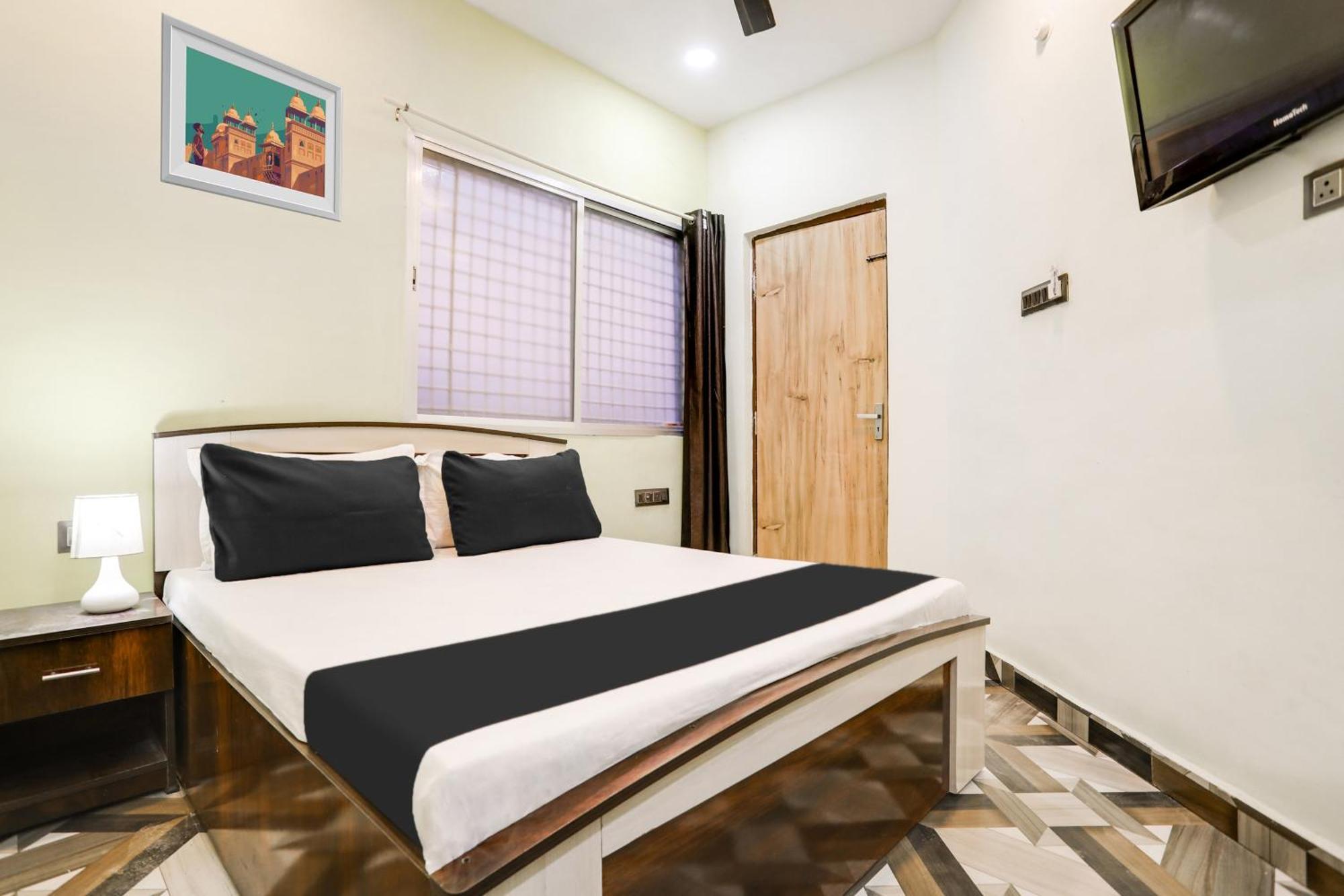 Hotel O Rmd Hotel Rāipur 外观 照片