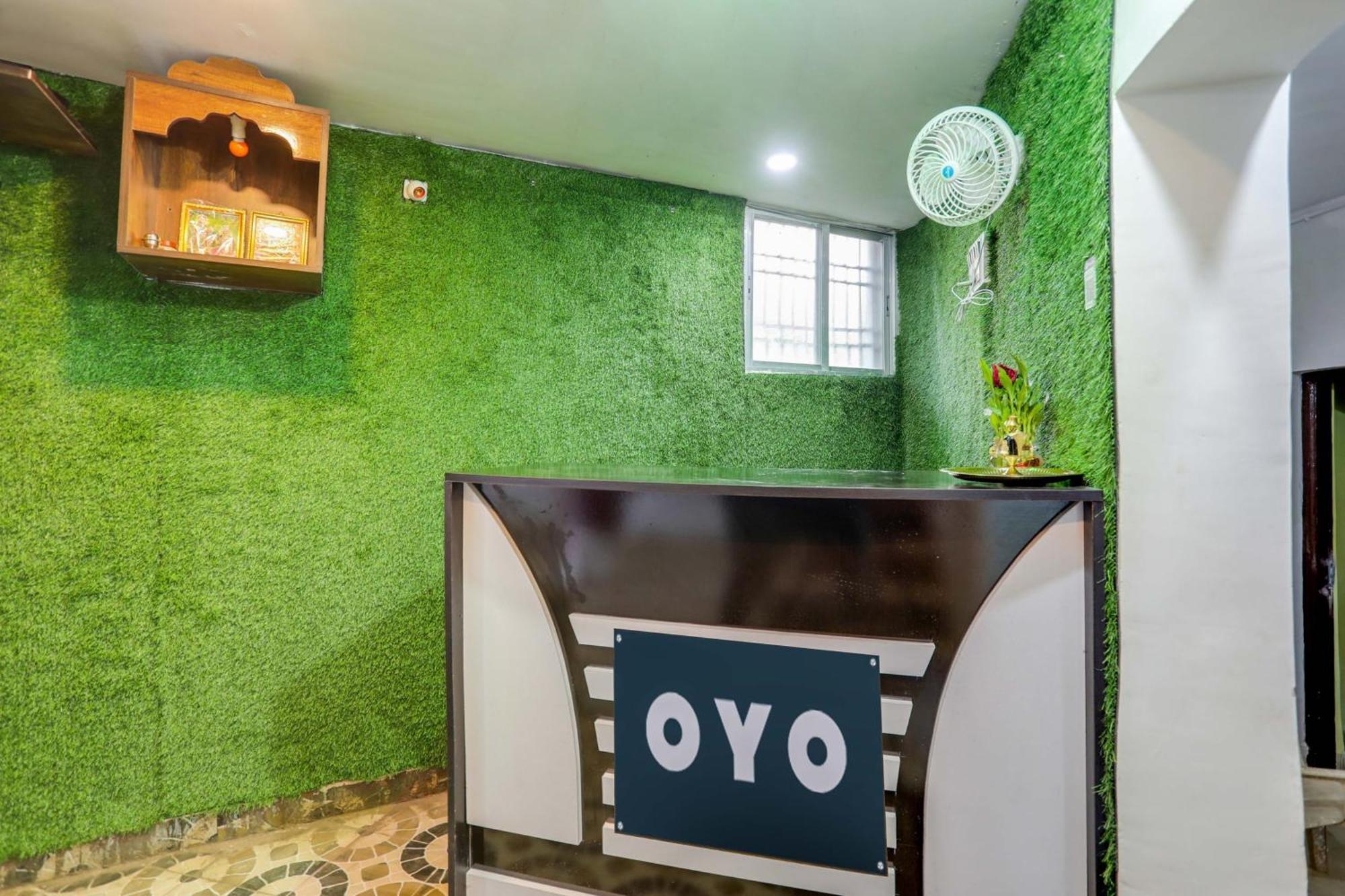 Hotel O Rmd Hotel Rāipur 外观 照片